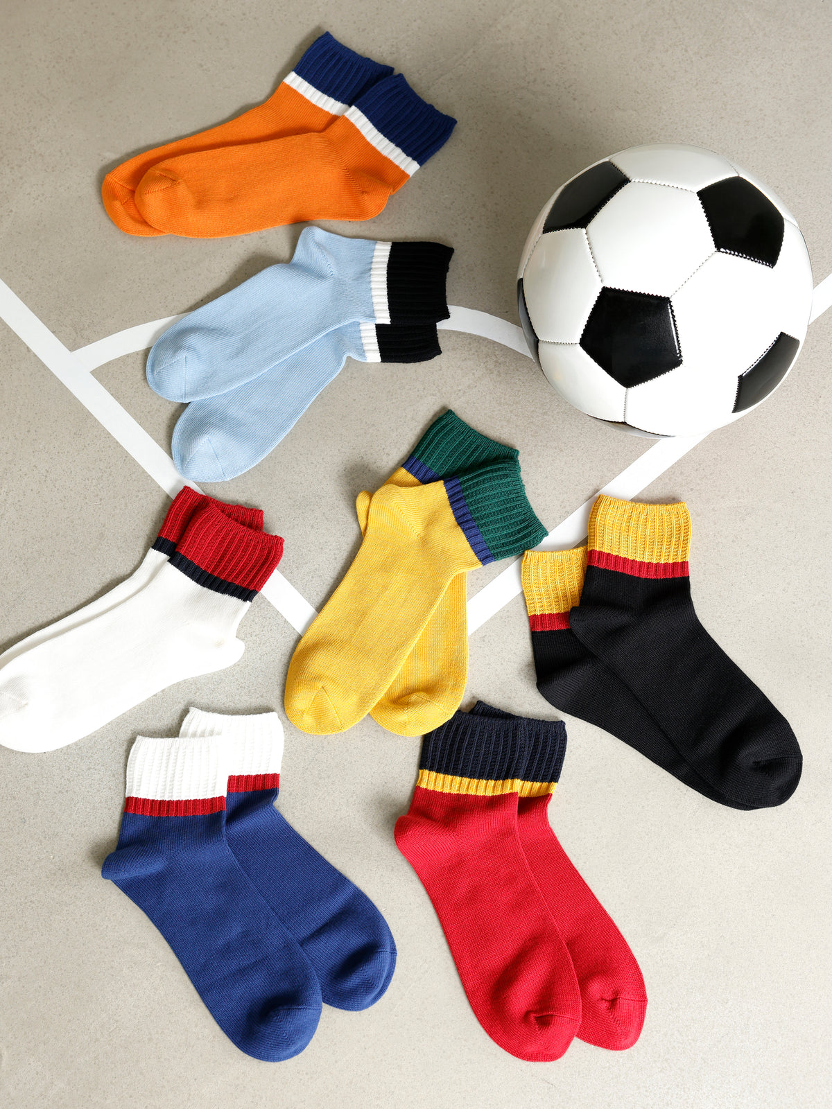 【Tabio MEN】サッカー応援 ハーフカラーラインショートソックス