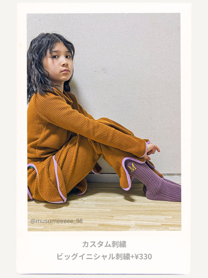 ジュニアサイズ 表糸綿100％で毛玉が出来にくいリブハイクルーソックス/ 22-24cm【刺繍対応】