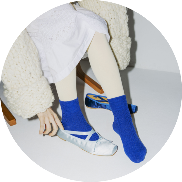 毛混ヘリンボーン柄ソックスブルー